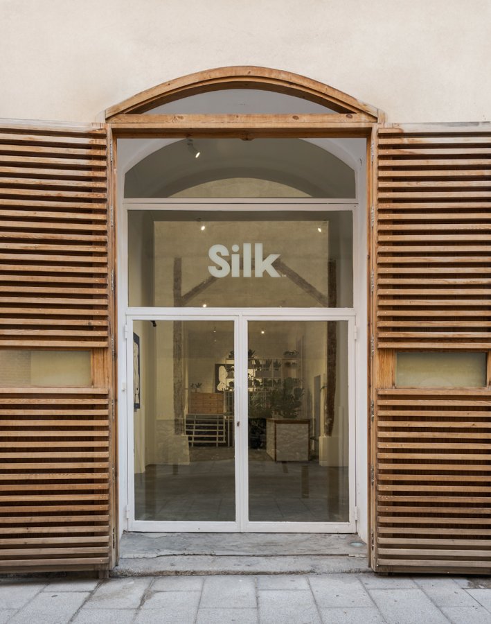 Silk Gallery